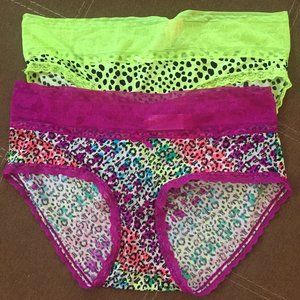 Pair of No Boundaries panties